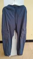 A picture of Trousers