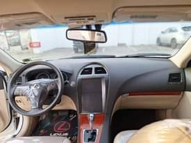 A picture of Lexus ES350 2010 11 model