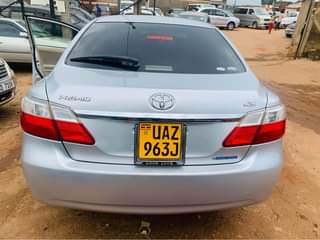 A picture of Toyota premio