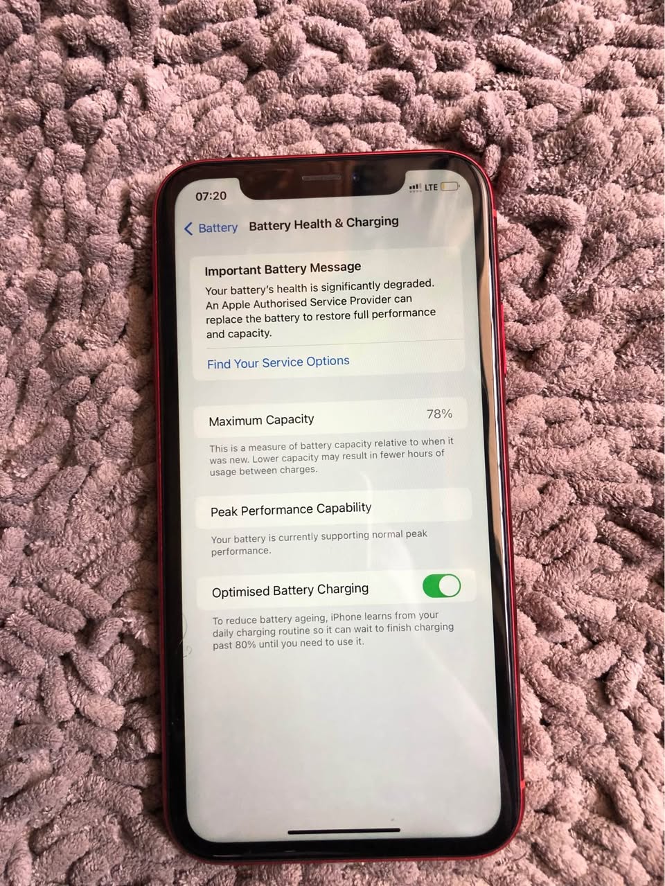 A picture of iPhone XR. 64gb