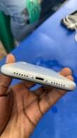A picture of Iphone XR