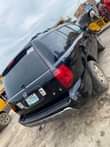 A picture of Awoof Honda pilot year 2005 engine and transmission is Working