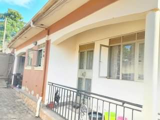 A picture of 2units of spacious double room self contained at seeta town