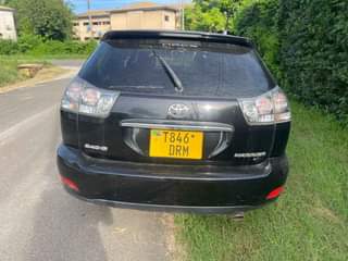 A picture of TOYOTA HARRIEY