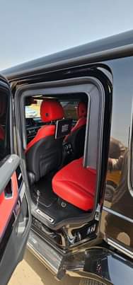 A picture of FULLY ARMORED BULLETPROOF 2023 G WAGON PRICE Dm ABUJA 08136543220