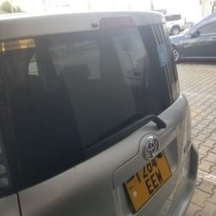 toyota sienta