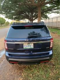 A picture of 2013 Ford Explorer 08169599551