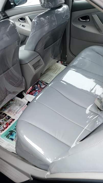 A picture of Toyota Camry XLE 2011 model 4plugs tomp start