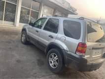 A picture of 2005 Ford Escape