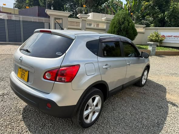 A picture of NISSAN DUALIS