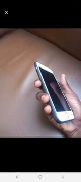 A picture of Iphone 6 plain Gb 16 Bh 100 Kamera fresh Official