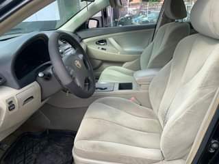 A picture of TOYOTA CAMRY 2007