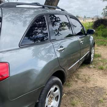 A picture of PRICE SLASHED ACURA MDX 2009 FULL OPTIONS BELGIUM GRADE FIRST