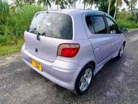 A picture of  TOYOTA_VITZ_0620356906