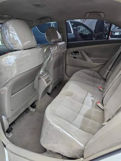 A picture of TOYOTA CAMRY 2009