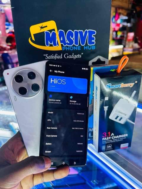 A picture of Tecno Camon 30 256gb 12ram