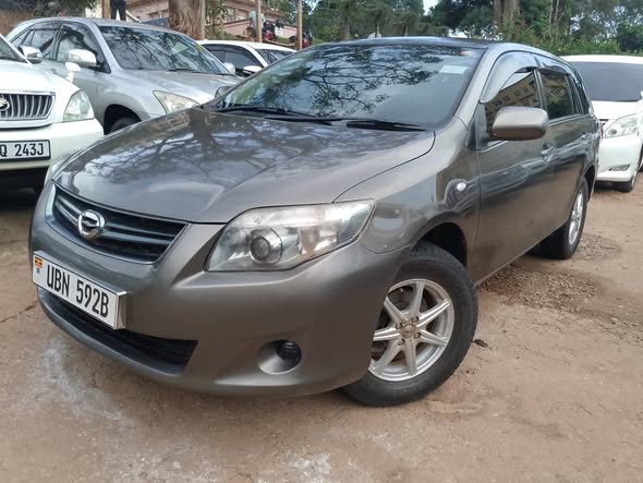 toyota fielder
