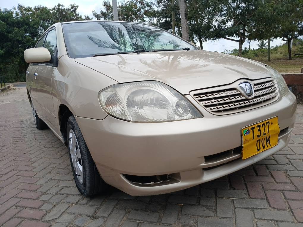 A picture of TOYOTA IST BEI MIL 12 800 000 PIGA SIMU 0654442487