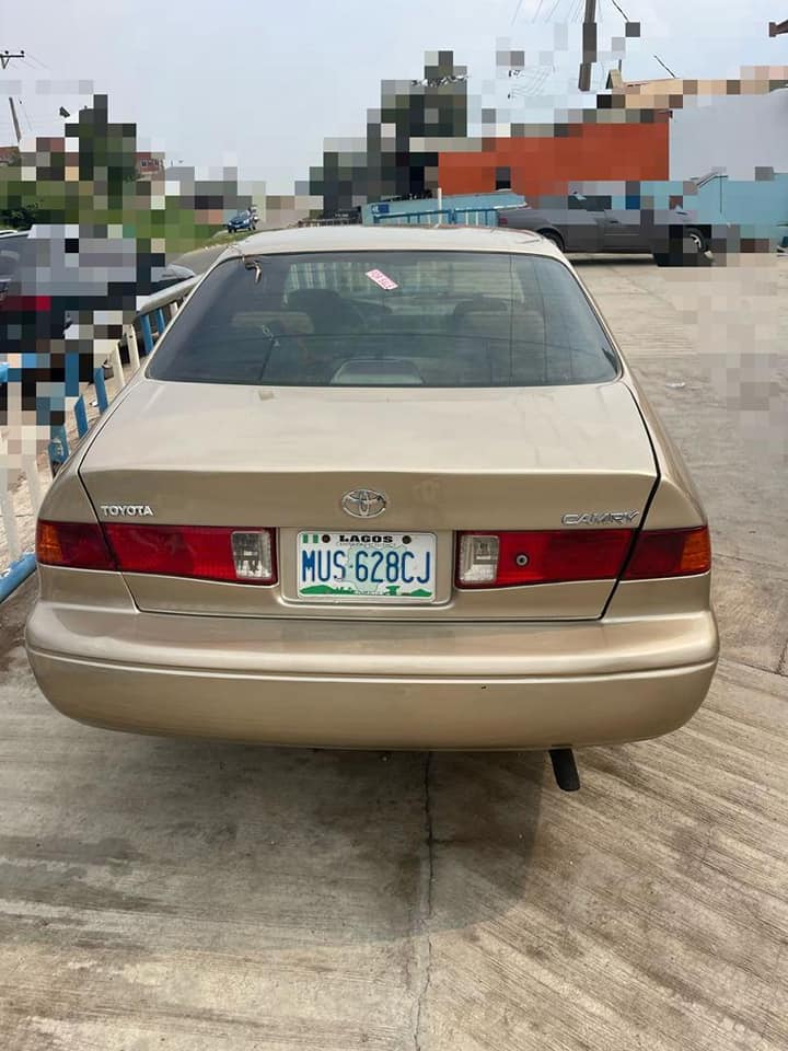 A picture of Pencil Camry