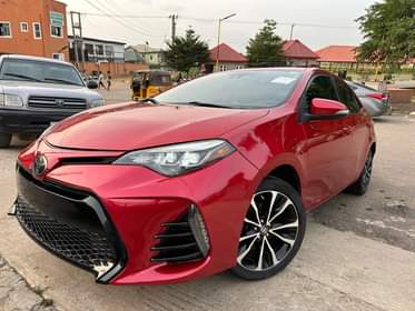 A picture of Foreign used toyota Corolla XSE 2018 model Thumb start keyless