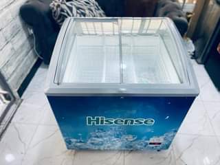 A picture of NAUZA HIZO FREEZER KUNA HISENSE JIPYA NA BOSS 0686067867