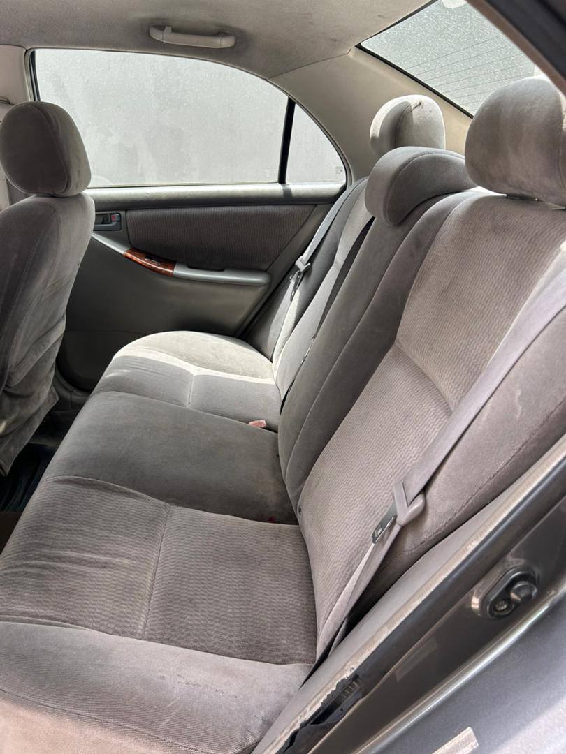 A picture of Toyota corolla 2007