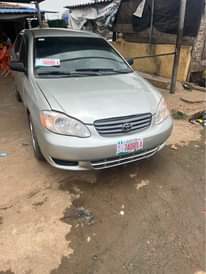 A picture of Corolla 2004 everything working perfectly