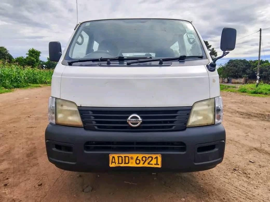 used nissan caravan