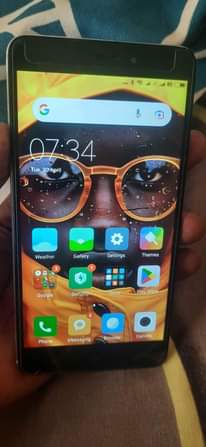 A picture of Redmi note 4