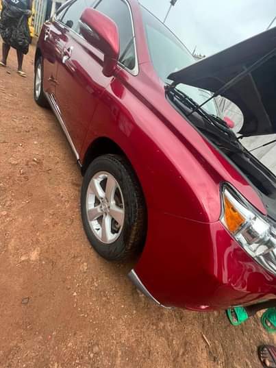A picture of 2010 Rx 350 nothing to fix FIRST BODY Price 16M