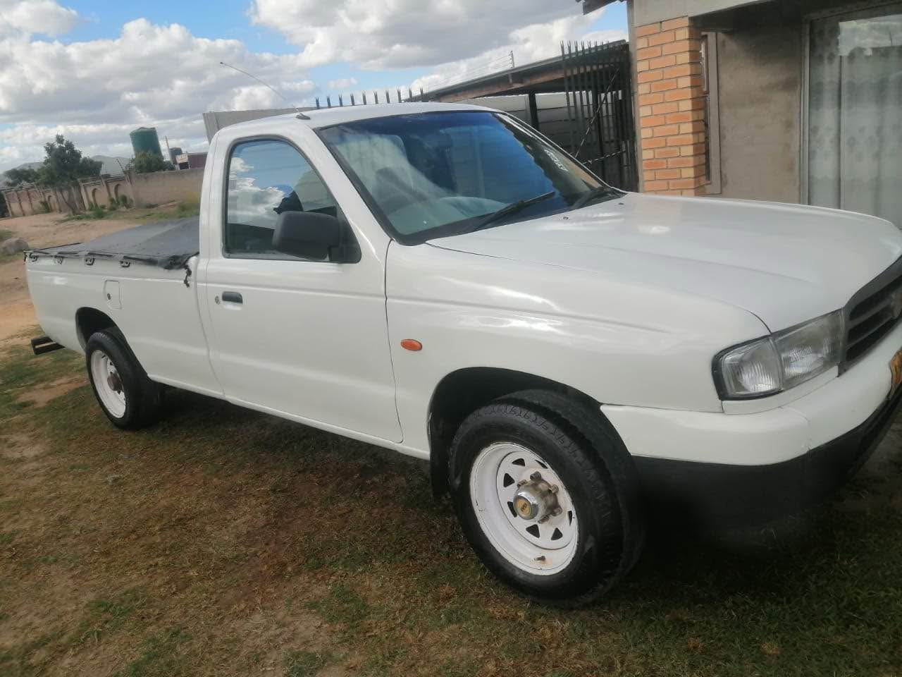 classifieds/cars mazda