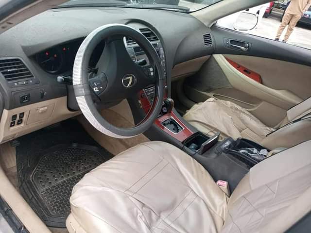 A picture of 2009 Lexus ES350 Nigerian used Engine 100 AC chilling Automatic