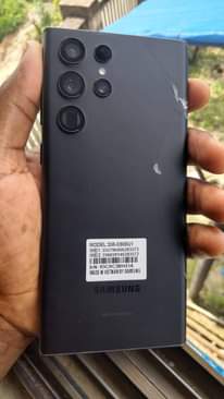 A picture of SAMSUNG S23 ULTRA