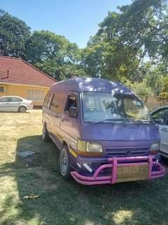 used toyota hiace