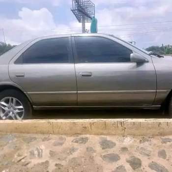 A picture of Toyota Camry pencil Baked on first body engine and gear