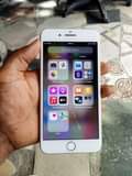 A picture of iPhone 8 gb 256 bh