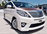 A picture of 2012 TOYOTA ALPHARD