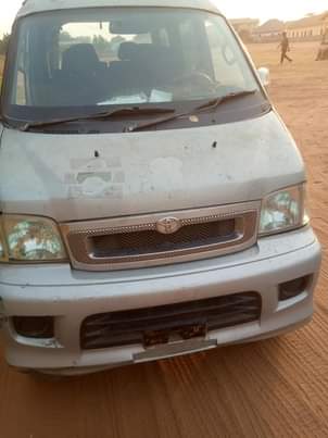 A picture of Manual Toyota Sparky