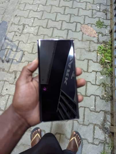 A picture of Samsung s22 ultra 5G