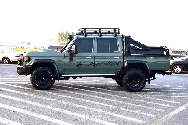 A picture of 2018 Toyota land cruiser pickup right hand drive 