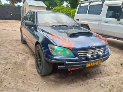 used toyota altezza