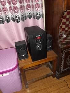 A picture of RADIO