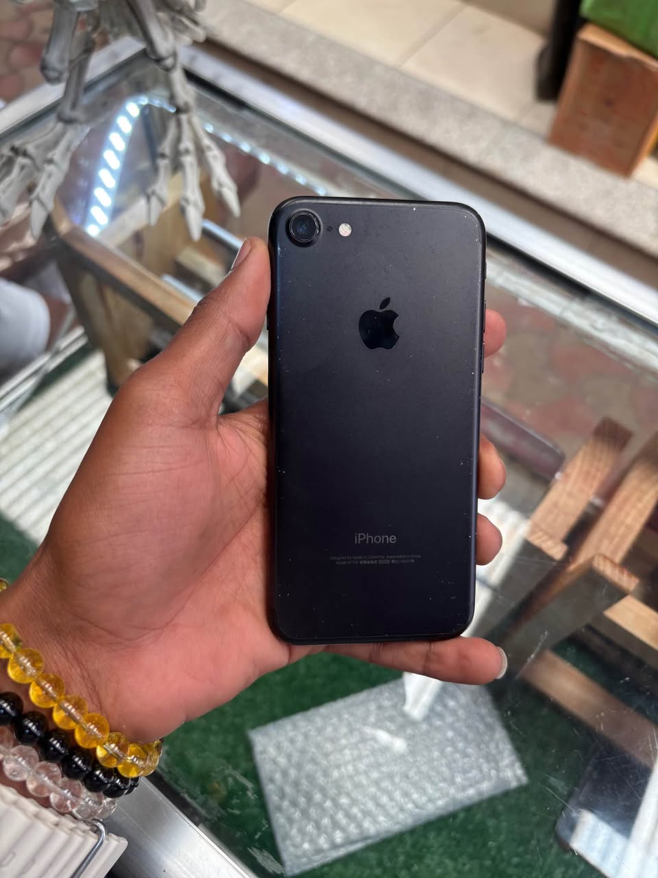 A picture of iPHONE 7 PLUS