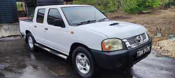 nissan d22