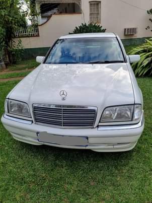 bakkies A.
