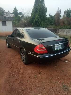 A picture of Mercedes Benz E350