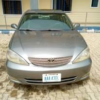 A picture of 04 Toyota Camry
