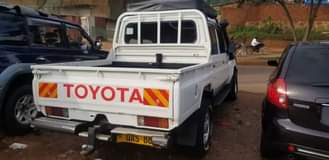 A picture of Toyota Land cruiser hard top