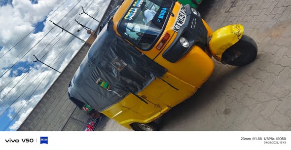 bajaj boxer
