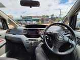 A picture of Toyota Noah for Sale